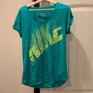 Women’s Nike Tee, XL